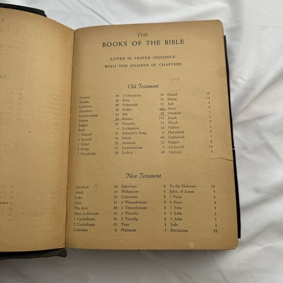 Holy Bible 1948 Inscription Red Letter Edition King James Self Pronouncing World - Picture 13 of 14